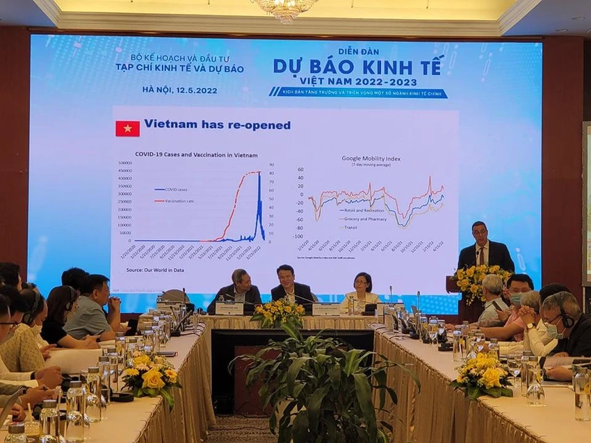 Việt Nam nhận được một số dự báo lạc quan từ các tổ chức quốc tế. .Ảnh: MINH TRÚC Việt Nam nhận được một số dự báo lạc quan từ các tổ chức quốc tế. .Ảnh: MINH TRÚC