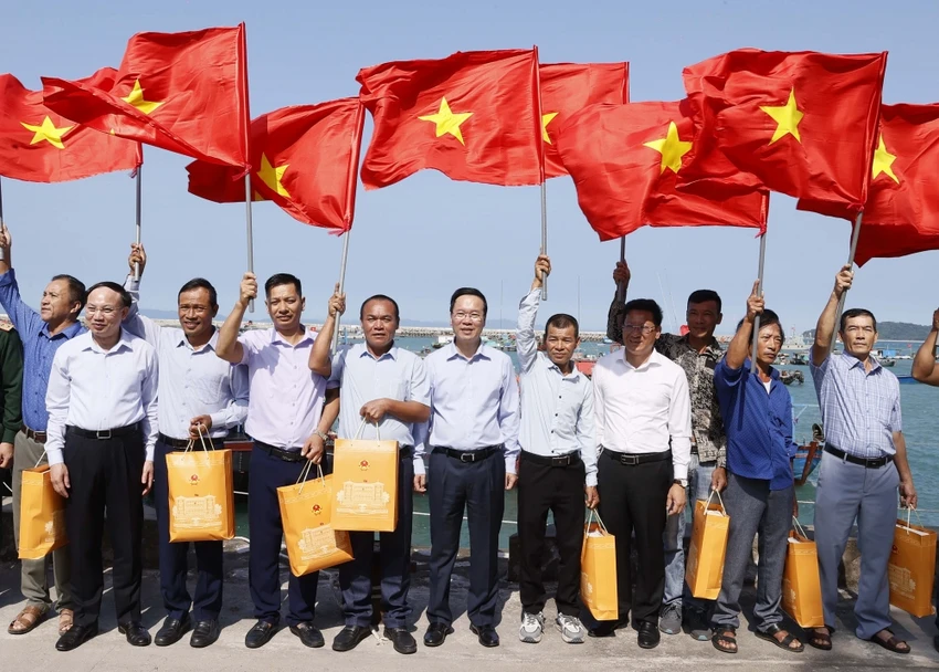 chủ tịch nước võ văn thưởng.jpg