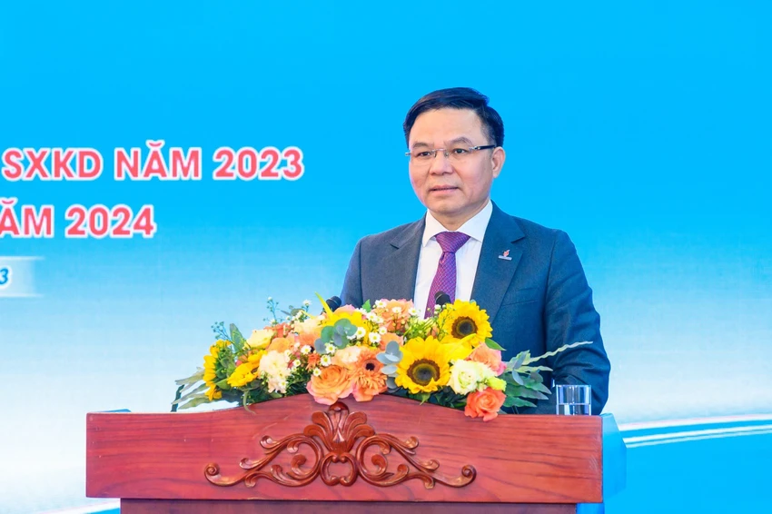 ong-le-manh-hung-pvn-7285.jpg