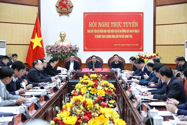 thu tuong chu tri hop 500kV.jpg