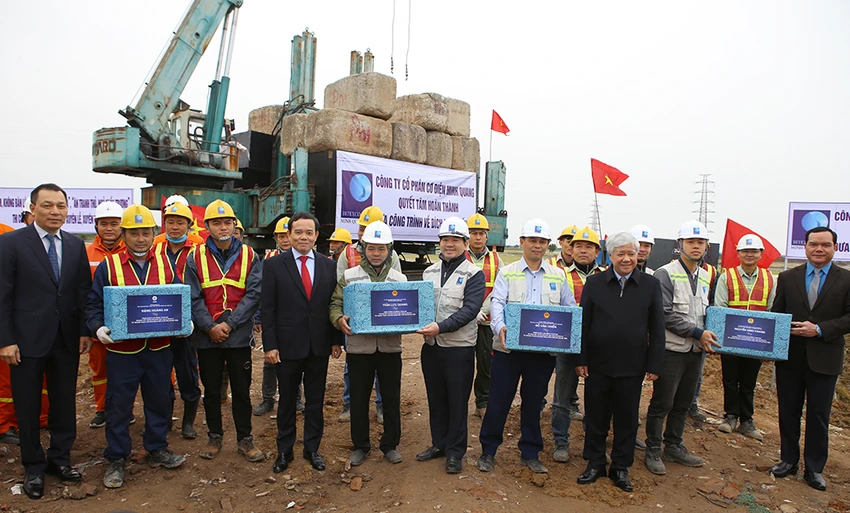 500kV mạch 3.jpg
