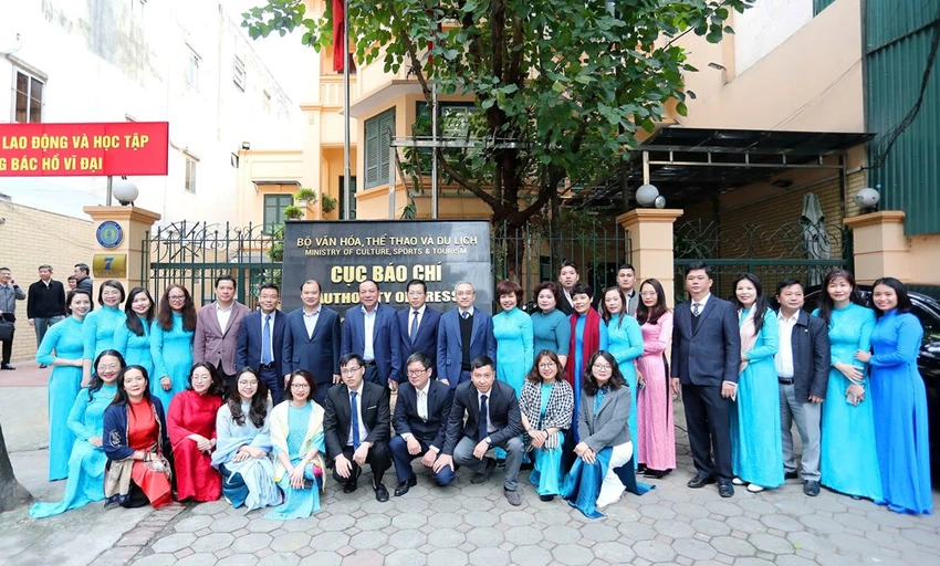11_anh_luu_niem_mlam.jpg
