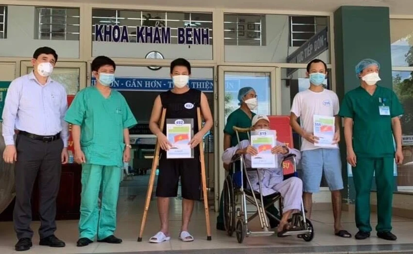 Thêm 9 bệnh nhân mắc COVID-19 tại Đà Nẵng khỏi bệnh ảnh 2