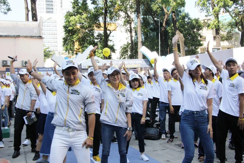 Gần 40% vụ TNGT ở tuổi thanh thiếu niên ảnh 7 Gần 40% vụ TNGT ở tuổi thanh thiếu niên ảnh 7