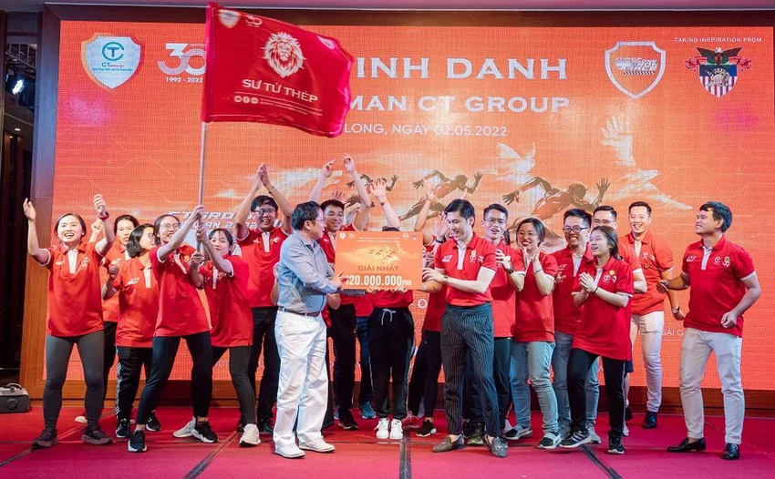 Đêm vinh danh chính là khoảnh khắc đáng nhớ của mỗi chiến binh ironman, ghi nhận cho những nỗ lực, lòng quả cảm, tinh thần đồng đội sẵn sàng chiến đấu và theo đuổi mục tiêu đến cùng để chiến thắng các thử thách. Đêm vinh danh chính là khoảnh khắc đáng nhớ của mỗi chiến binh ironman, ghi nhận cho những nỗ lực, lòng quả cảm, tinh thần đồng đội sẵn sàng chiến đấu và theo đuổi mục tiêu đến cùng để chiến thắng các thử thách.