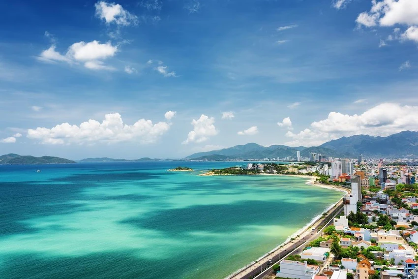 Nha Trang - điểm đến đầy sắc màu với khách du lịch. Nha Trang - điểm đến đầy sắc màu với khách du lịch.