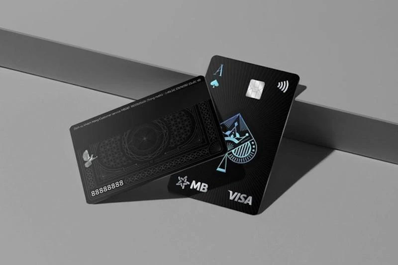 Bảo mật tuyệt đối thông tin cá nhân khi giao dịch bằng thẻ MB Hi Collection.