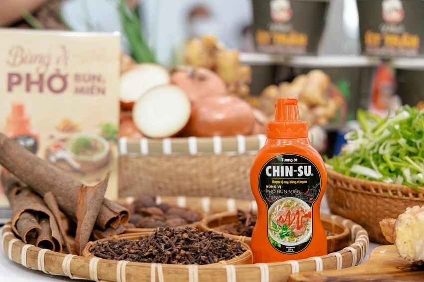 Tương ớt phở Chin-su được nhiều thí sinh lựa chọn tại cuộc thi. Tương ớt phở Chin-su được nhiều thí sinh lựa chọn tại cuộc thi.