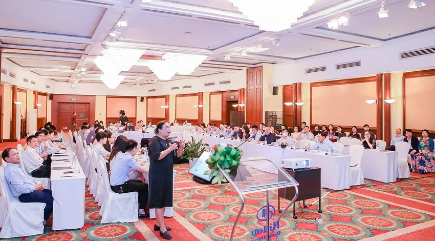 Bà Nguyễn Thị Cúc - Chủ tịch Hội Tư vấn Thuế Việt Nam (VTCA). Bà Nguyễn Thị Cúc - Chủ tịch Hội Tư vấn Thuế Việt Nam (VTCA).