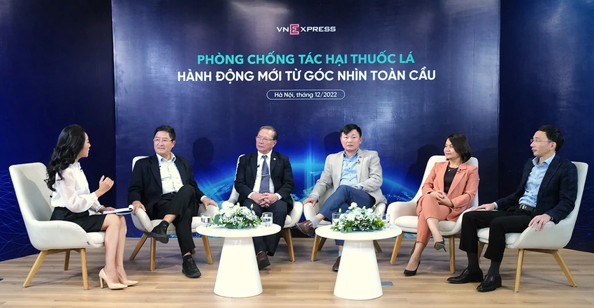 Quang cảnh tọa đàm “Phòng chống tác hại thuốc lá, hành động mới từ góc nhìn toàn cầu” diễn ra ngày 21-12-2022. Quang cảnh tọa đàm “Phòng chống tác hại thuốc lá, hành động mới từ góc nhìn toàn cầu” diễn ra ngày 21-12-2022.