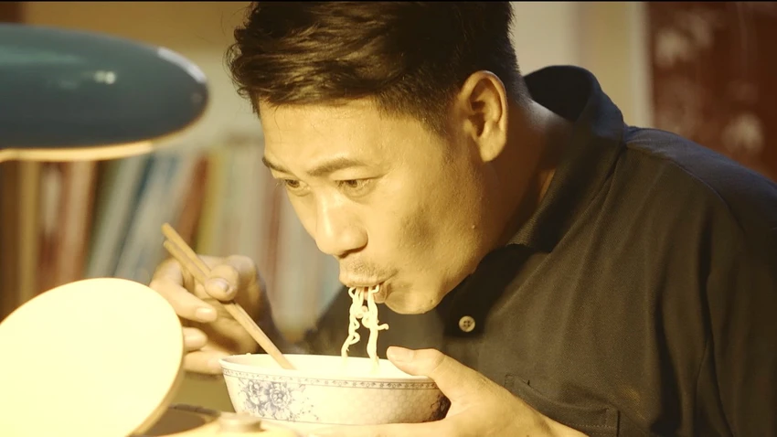 Một hình ảnh trong MV Món quà tặng cha Một hình ảnh trong MV Món quà tặng cha
