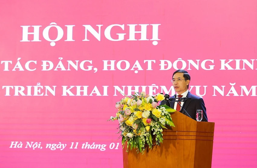Đồng chí Phạm Đức Ấn - Bí thư Đảng ủy, Chủ tịch HĐTV phát biểu khai mạc hội nghị. Đồng chí Phạm Đức Ấn - Bí thư Đảng ủy, Chủ tịch HĐTV phát biểu khai mạc hội nghị.