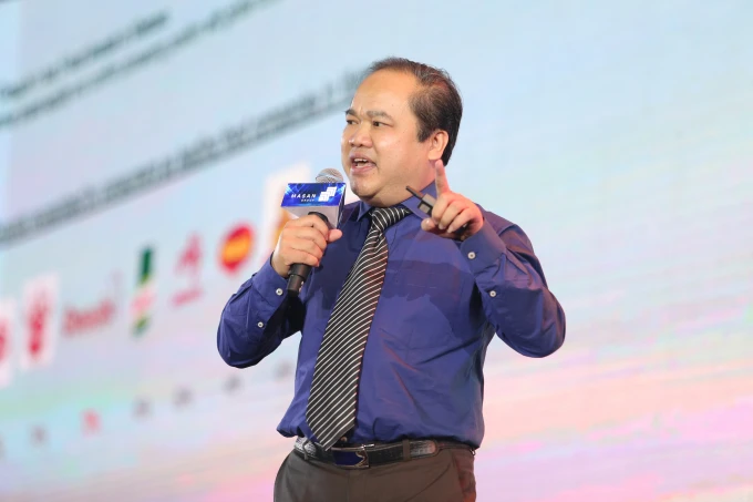 Masan tự tin về dây chuyền sản xuất sữa hạt của mình và những sản phẩm sữa hạt mới sẽ ra mắt sắp tới. Masan tự tin về dây chuyền sản xuất sữa hạt của mình và những sản phẩm sữa hạt mới sẽ ra mắt sắp tới.