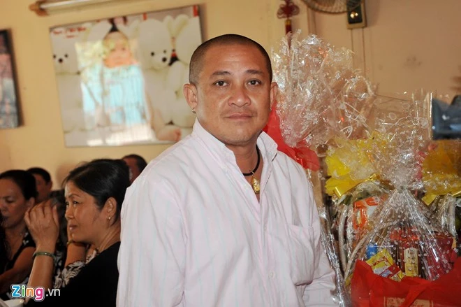 Nghệ sĩ hài Thanh Long Trẻ. Nghệ sĩ hài Thanh Long Trẻ.