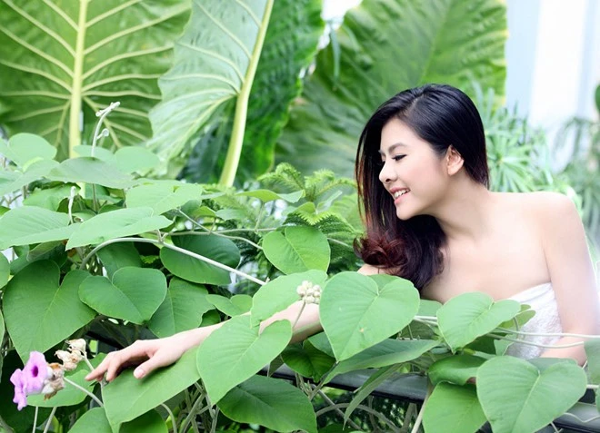 Năm 2013, Vân Trang vinh dự trở thành đại diện của Việt Nam tham dự LHP Cannes bên cạnh các tên tuổi gạo cội Lưu Trọng Ninh, Dustin Nguyễn và các đàn chị như Lý Nhã Kỳ, Trúc Diễm… Năm 2013, Vân Trang vinh dự trở thành đại diện của Việt Nam tham dự LHP Cannes bên cạnh các tên tuổi gạo cội Lưu Trọng Ninh, Dustin Nguyễn và các đàn chị như Lý Nhã Kỳ, Trúc Diễm…