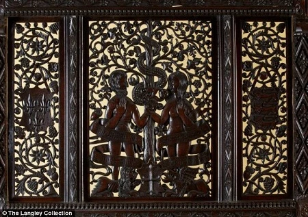 Chiếc giường cổ đã được chế tác sau khi vị vua đầu tiên của triều đại Tudor kết hôn vào năm 1486.