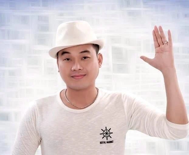 Khánh Bình luôn tỏ ra khiêm tốn trước mỗi cơ hội. Khánh Bình luôn