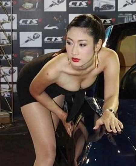Tân Á hậu Hoàn vũ Thái Lan lộ ảnh hở hang phản cảm ảnh 2 Nhập mô tả cho ảnh