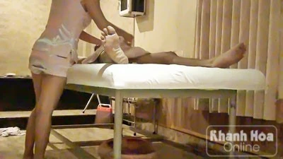 Màn kích dục có ở hầu hết các cơ sở massage. Màn kích dục có ở hầu hết các cơ sở massage.