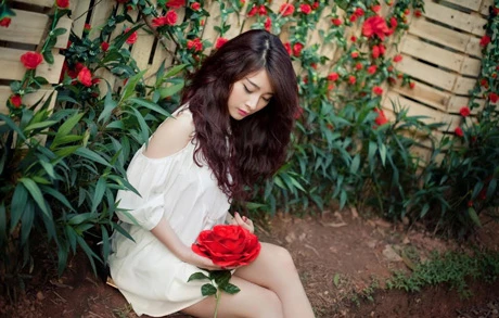 Miss Teen Bích Diệp rực rỡ khoe sắc tuổi 19 ảnh 1 Hoàng Dung