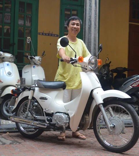 NSƯT Hồng Kỳ, sưu tập xe, độc đáo NSƯT Hồng Kỳ, sưu tập xe, độc đáo