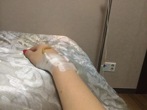 Lý Nhã Kỳ chia sẻ về tình trạng sức khỏe trên trang cá nhân. 1405366320-1-6267-1405411722.jpg