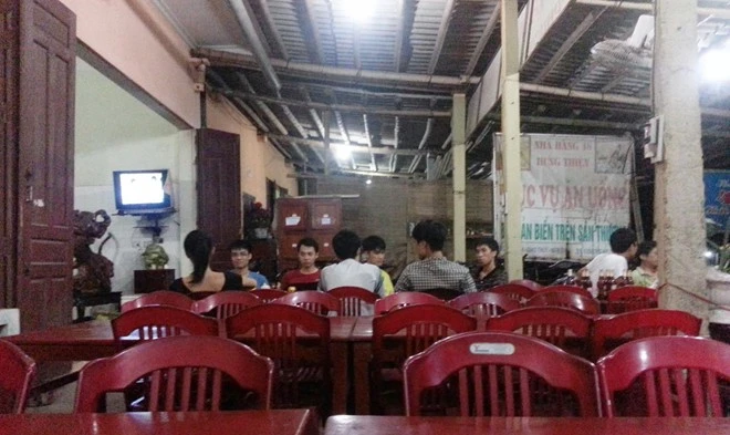 Nhiều