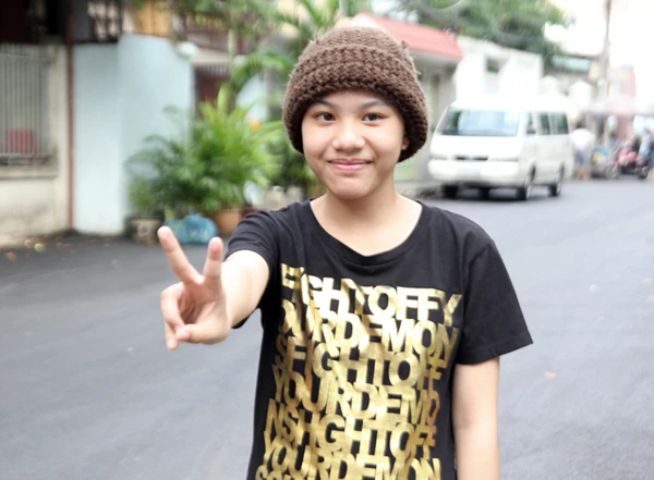 Cô bé mồ côi 'tắm' nhạc Trịnh từ khi còn nằm nôi ảnh 2 Cô bé mồ côi 'tắm' nhạc Trịnh từ khi còn nằm nôi ảnh 2