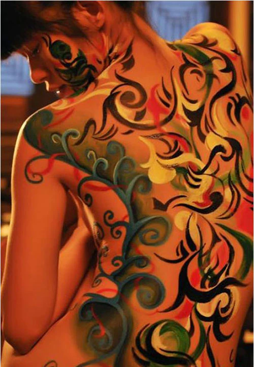 Sững sờ người đẹp Việt khoe thân với body painting ảnh 12 Sững sờ người đẹp Việt khoe thân với body painting ảnh 12