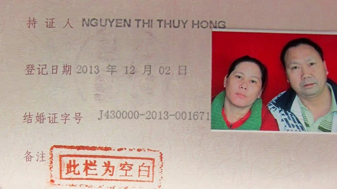 Những chú rể ngoại quốc “mất cả chì lẫn chài” ảnh 2 Những chú rể ngoại quốc “mất cả chì lẫn chài” ảnh 2
