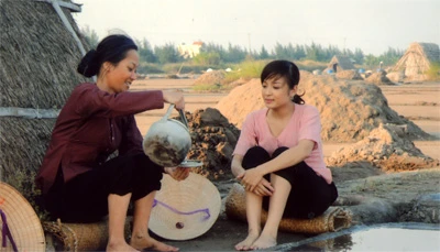 Của để dành, Thu Hường Của để dành, Thu Hường
