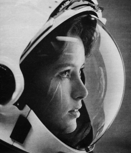 Anna Fisher, người phụ nữ đầu tiên được ra ngoài vũ trụ. (Ảnh chụp những năm 1980)