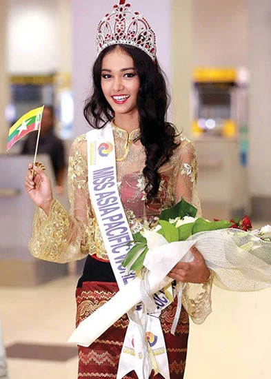 May Myat Noe từng được khen ngợi xinh đẹp, xứng đáng với ngôi vị Hoa hậu. Cô cao 1,74m. m2-4269-1409713829.jpg