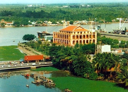 Bến cảng Nhà Rồng