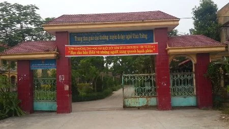 Nhiều người bất ngờ khi biết Thanh dùng dao đâm chết bạn tình trong nhà nghỉ.