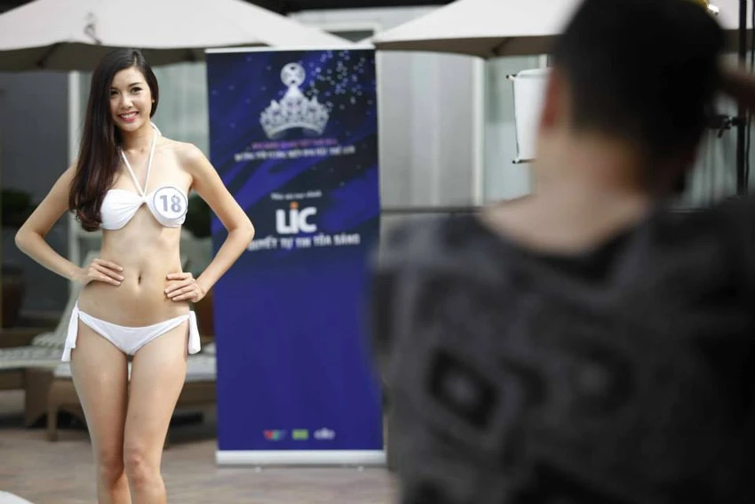 Ngắm top Hoa khôi áo dài nóng bỏng với bikini ảnh 5 Ngắm top Hoa khôi áo dài nóng bỏng với bikini ảnh 5