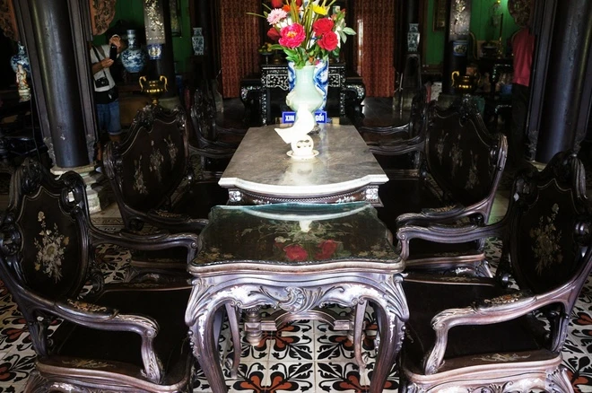 Ngôi nhà cổ đẹp nhất miền Tây ảnh 6
