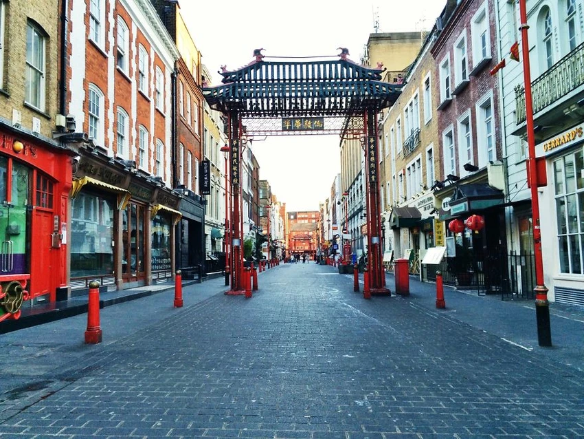 Hình ảnh những đường phố vắng lặng trong ngày đầu năm ảnh 5 Khu phố Tàu China Town, Soho