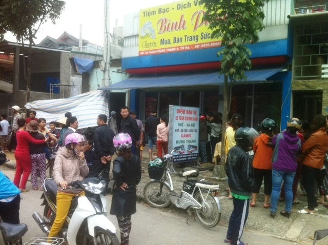 Nam sinh viên dùng dao cướp tiệm bạc giữa ban ngày ảnh 1 Tiệm bạc Bình Phương bị cướp giữa ban ngày.