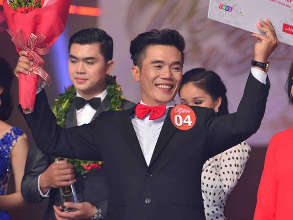 Lâm Ngọc Hoa đăng quang mùa đầu tiên 'Solo cùng Bolero' ảnh 8 Lâm Ngọc Hoa đăng quang mùa đầu tiên 'Solo cùng Bolero' ảnh 8