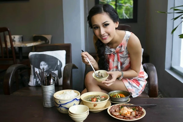 Hoa hậu, Mai Phương Thúy