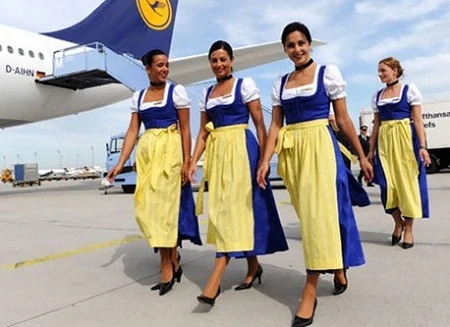 Nét đẹp văn hóa trong đồng phục của nữ tiếp viên hàng không thế giới ảnh 10 Lufthansa