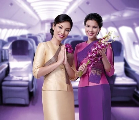 Nét đẹp văn hóa trong đồng phục của nữ tiếp viên hàng không thế giới ảnh 6 Thai Airways