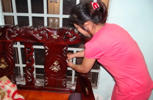 Liên thực nghiệm hiện trường. Ảnh:Thúy Phượng. trom2-5975-1427269657.jpg
