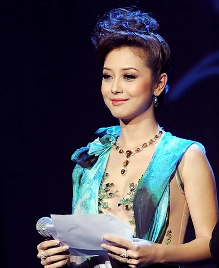 Quyền Linh sở hữu biệt thự triệu đô nhiều người mơ ước.