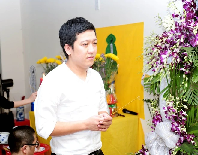 Trường Giang là một trong số đồng nghiệp thân thiết của Đăng Lưu. Sao Việt bùi ngùi tiễn đưa nghệ sĩ hài Đăng Lưu
