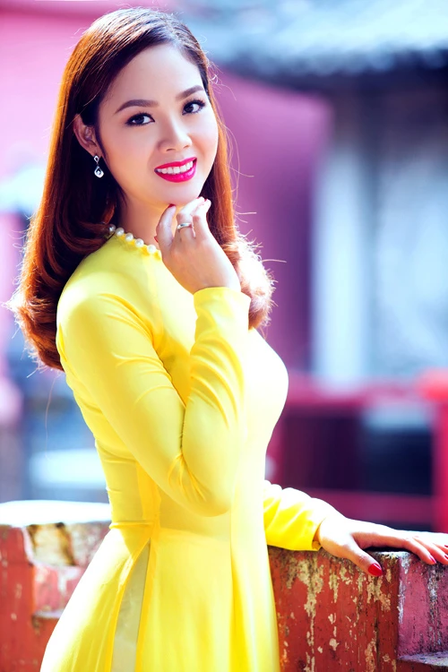 Nguyễn Thị Huyền, Mai Phương, Mai Phương Thúy,