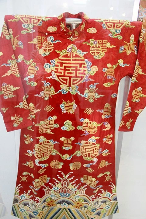 Trưng bày trang phục của vua, quan triều Nguyễn ảnh 5 Trưng bày trang phục của vua, quan triều Nguyễn ảnh 5