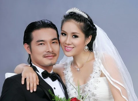 Chuyện tình Lê Phương - Quách Ngọc Ngoan chính thức khép lại sau một năm sống ly thân. Lê Phương - Quách Ngọc Ngoan chính thức ly hôn