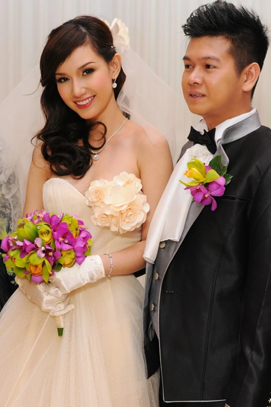 hotgirl, đầu tiên, Quỳnh Chi, Tâm Tít, Mi Vân, Vân Hugo, Huyền Lizzie, Ngọc Anh hotgirl, đầu tiên, Quỳnh Chi, Tâm Tít, Mi Vân, Vân Hugo, Huyền Lizzie, Ngọc Anh